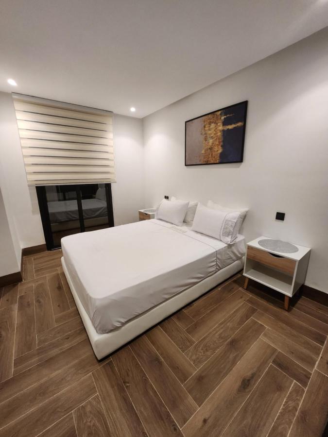 Modern Luxury Retreat: 2-Bedroom Apartment In The Heart Of Marrakech Marrakesh Exterior foto