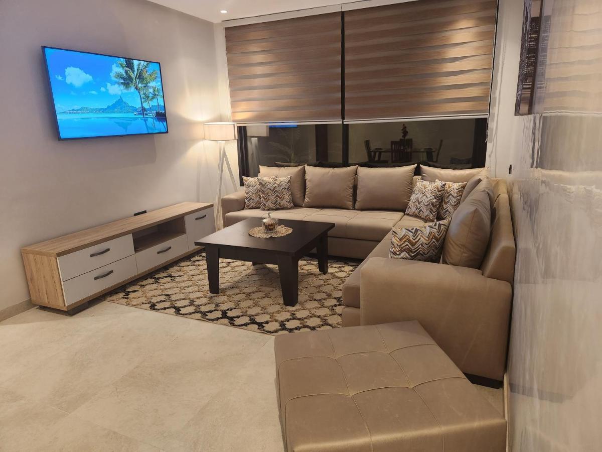 Modern Luxury Retreat: 2-Bedroom Apartment In The Heart Of Marrakech Marrakesh Exterior foto